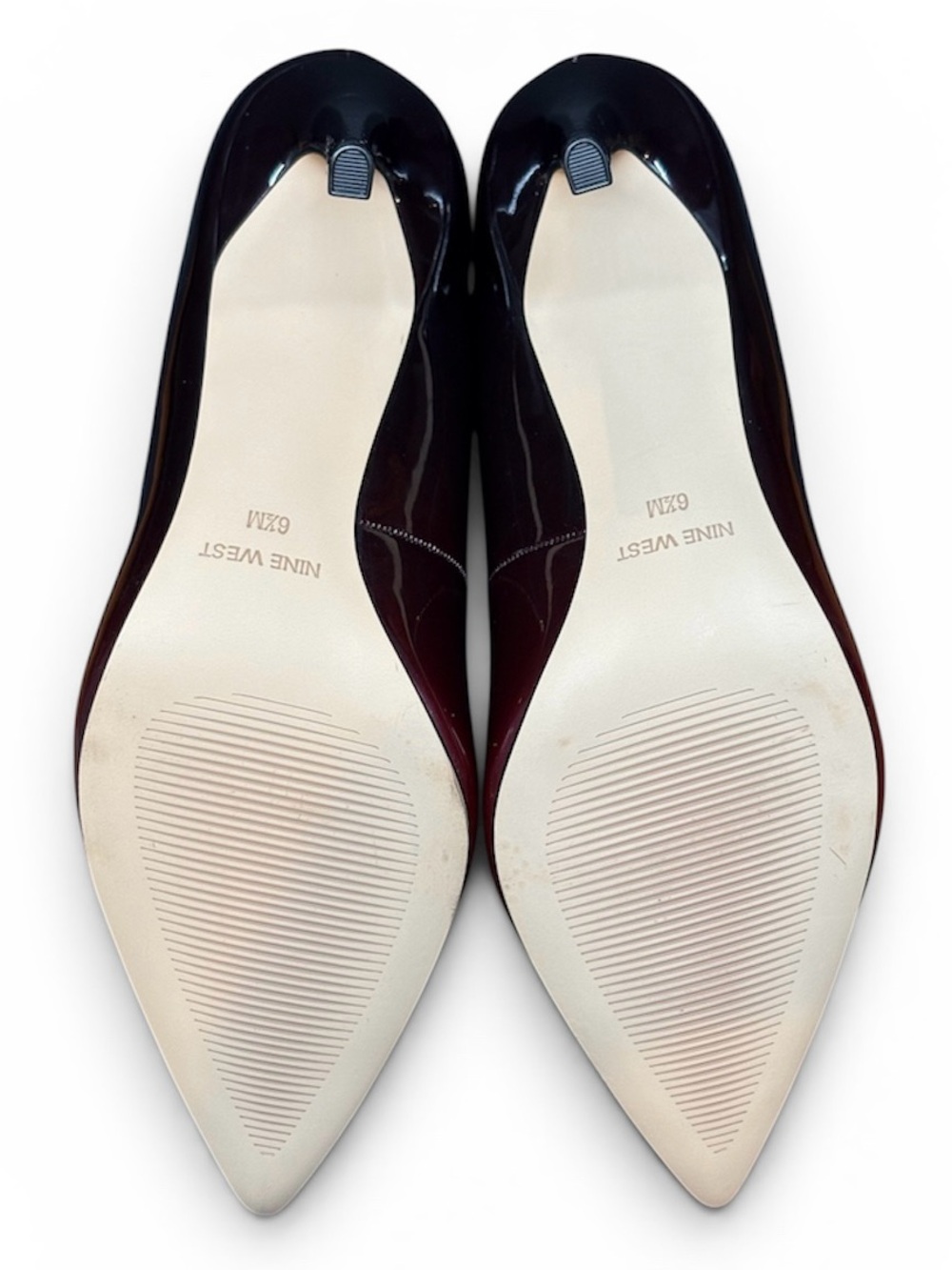 NEVER WORN Nine West Red Ombre Pointed Patent Stilettos - Picture 2 of 3